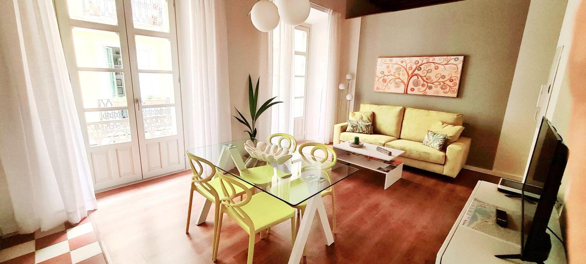 Apartamento Vina P. Malaga Centro ภายนอก รูปภาพ
